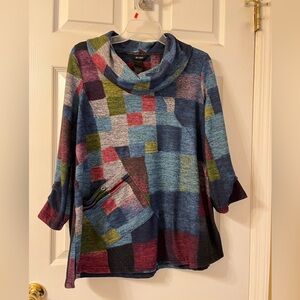 SOLD - On another Platform! Ali Miles Women Color Block Cowl Stretch Top Size M